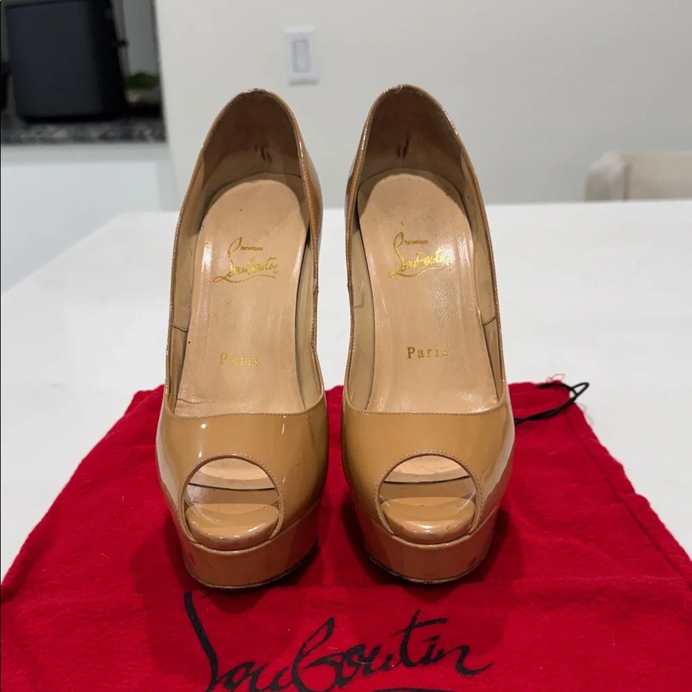 CHRISTIAN LOUBOUTIN Patent Peep Toe 150 Pumps
